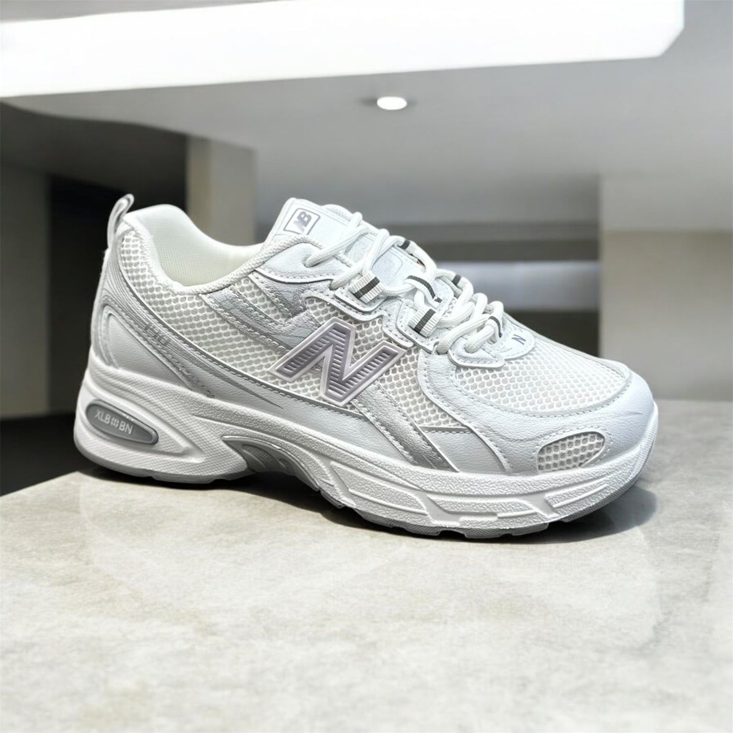 New balance 740