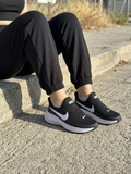 NIKE REVOLUTION 8 EASYON