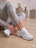 New balance 740