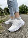 Nike Ari Zoom