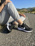 NIKE REVOLUTION 8