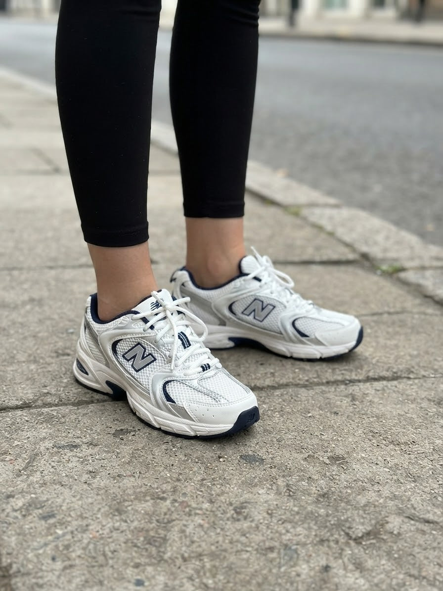 New balance 530 (ابيض مع كحلي)