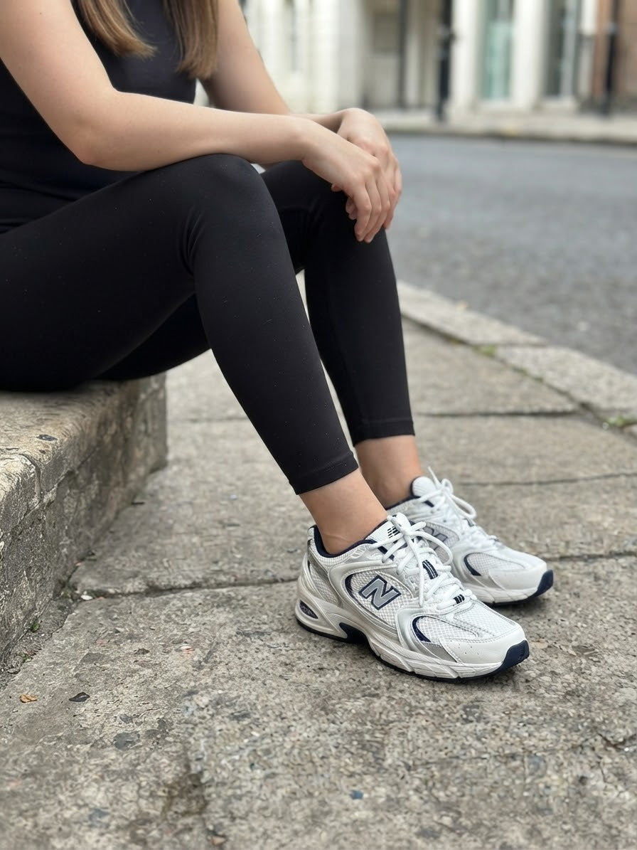 New balance 530 (ابيض مع كحلي)