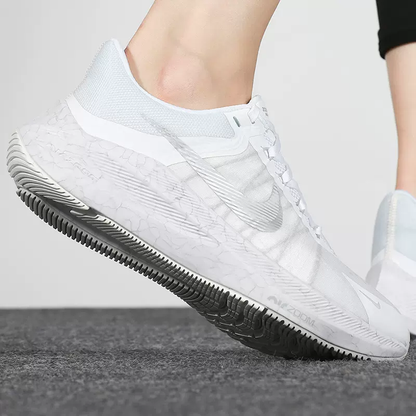 Nike ZOOM WINFLO 8